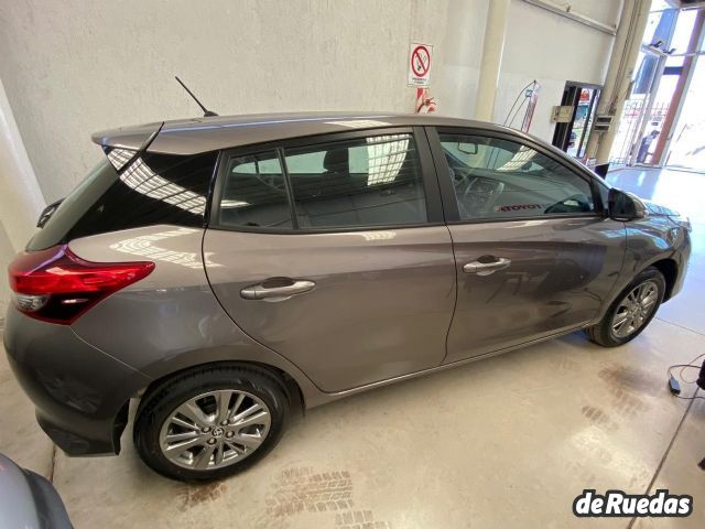 Toyota Yaris Nuevo en Mendoza, deRuedas