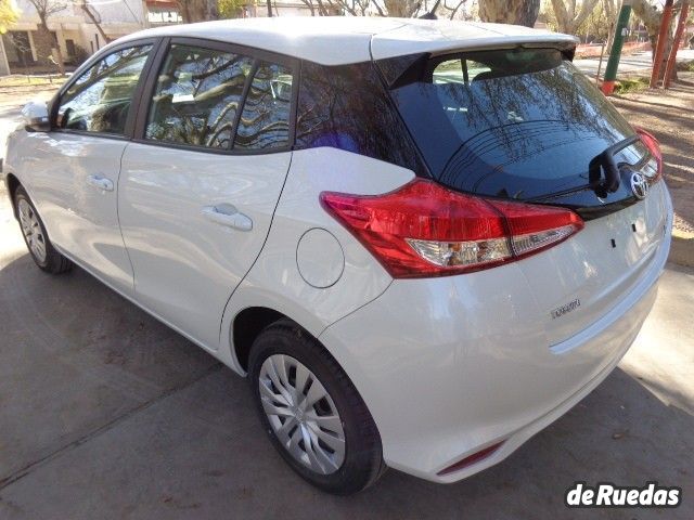 Toyota Yaris Nuevo en Mendoza, deRuedas