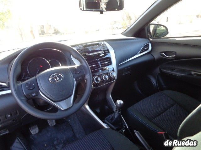 Toyota Yaris Nuevo en Mendoza, deRuedas