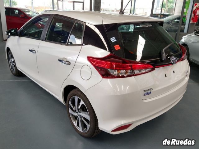 Toyota Yaris Nuevo en Mendoza, deRuedas