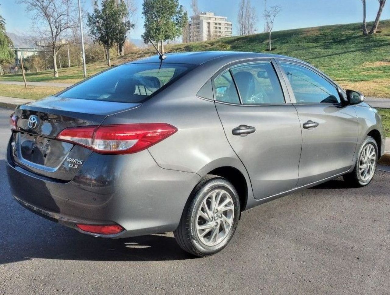 Toyota Yaris Nuevo en Mendoza, deRuedas