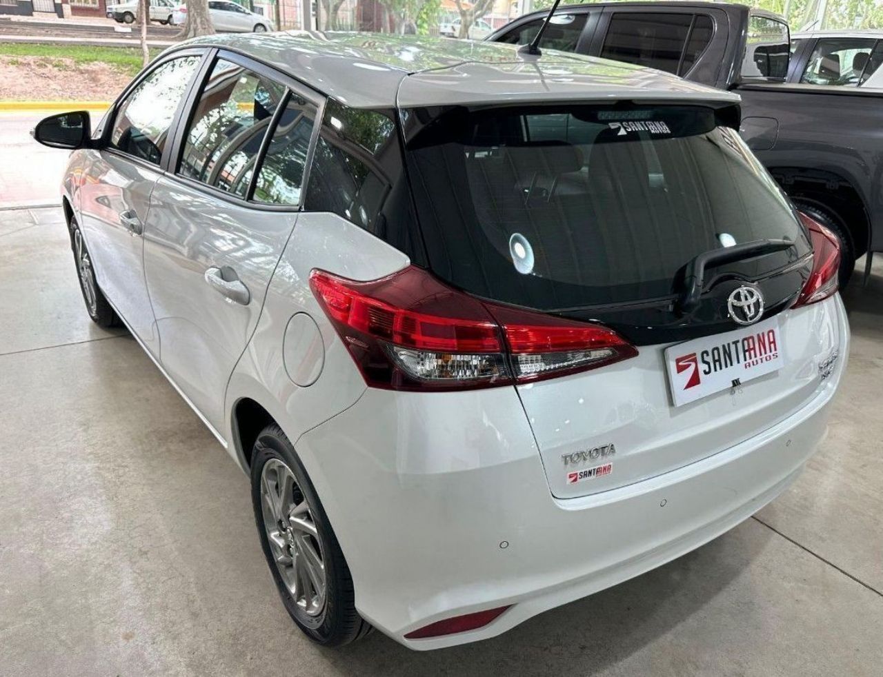 Toyota Yaris Nuevo en Mendoza, deRuedas