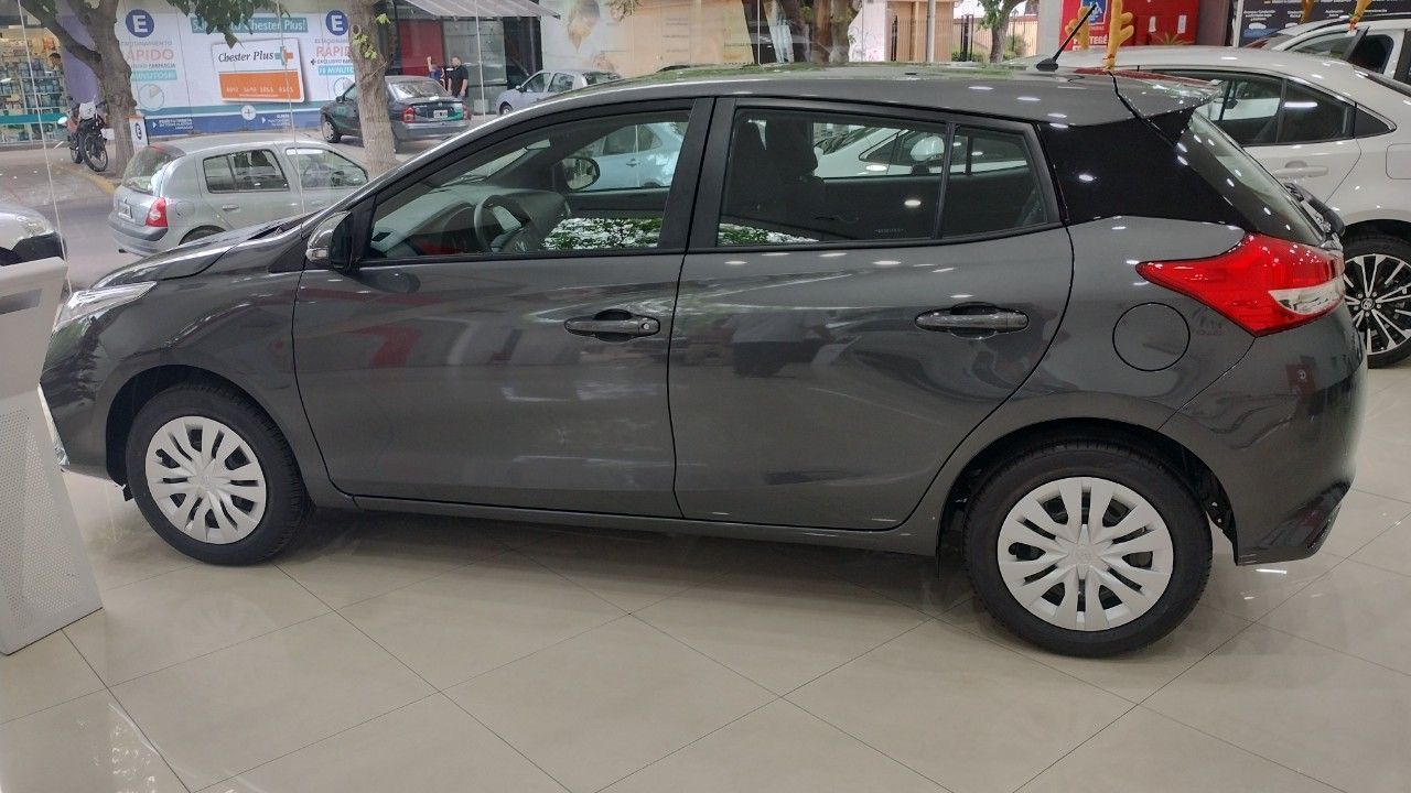 Toyota Yaris Nuevo en Mendoza, deRuedas