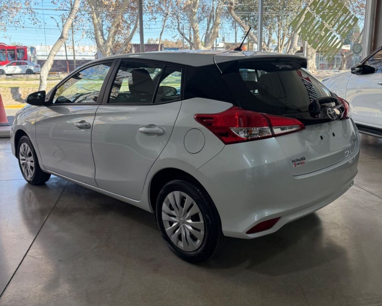 Toyota Yaris Nuevo Financiado en Mendoza, deRuedas