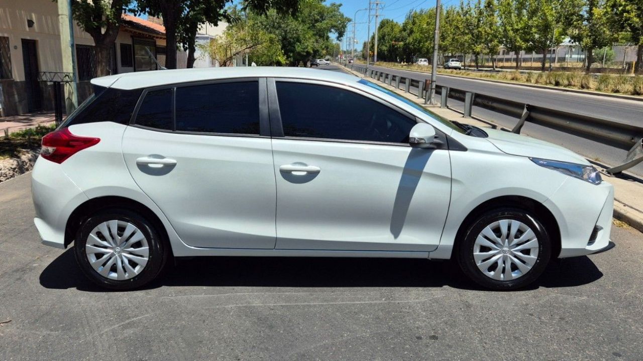 Toyota Yaris Nuevo Financiado en Mendoza, deRuedas