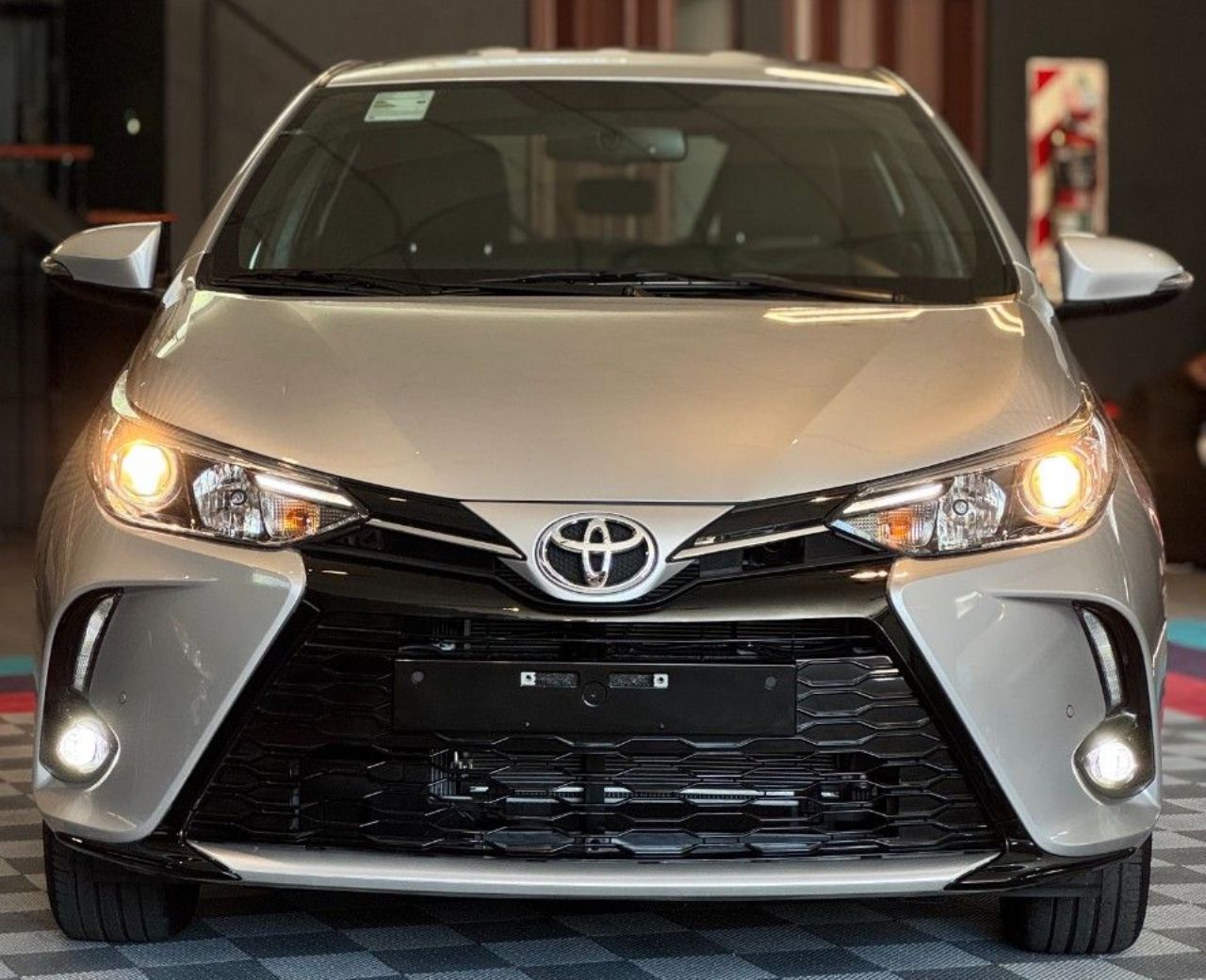 Toyota Yaris Nuevo en Córdoba, deRuedas