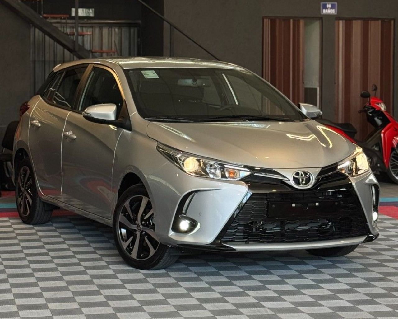 Toyota Yaris Nuevo en Córdoba, deRuedas