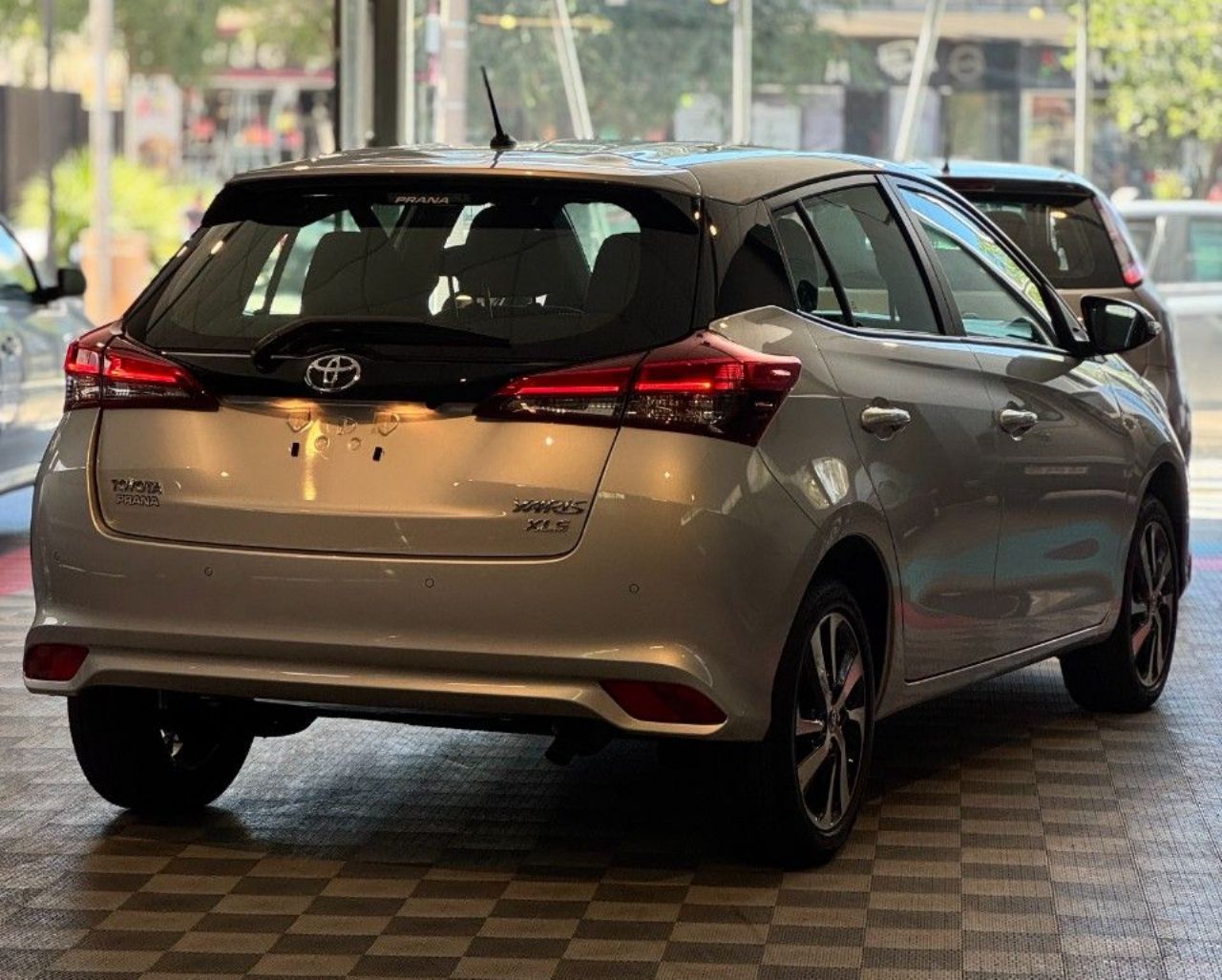 Toyota Yaris Nuevo en Córdoba, deRuedas