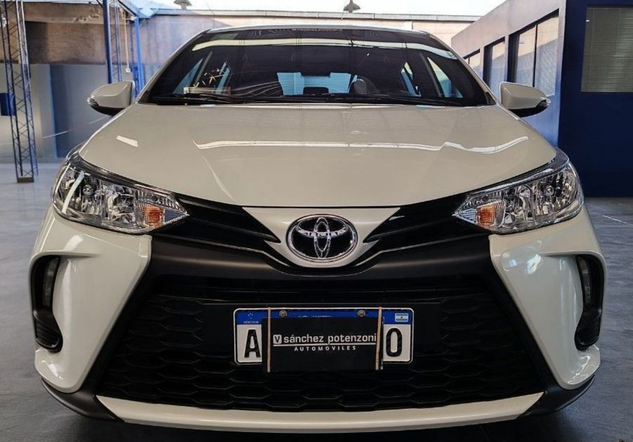 Toyota Yaris Nuevo en Mendoza, deRuedas