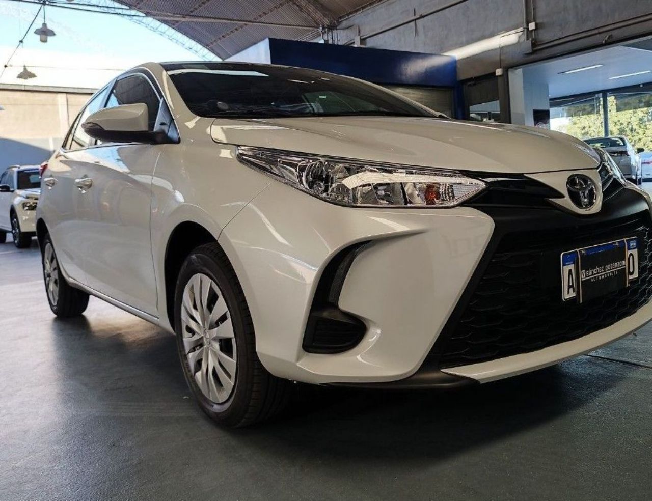 Toyota Yaris Nuevo en Mendoza, deRuedas