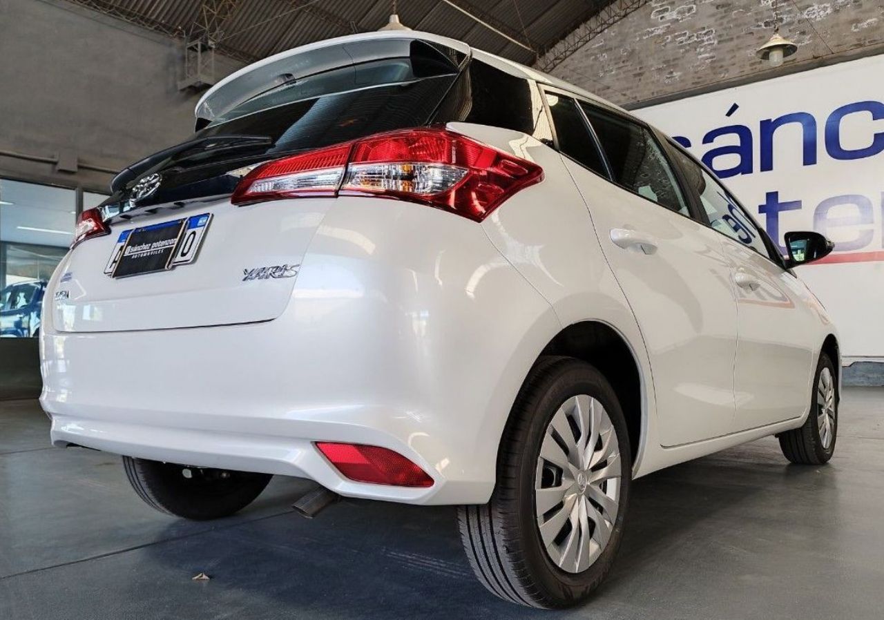 Toyota Yaris Nuevo en Mendoza, deRuedas