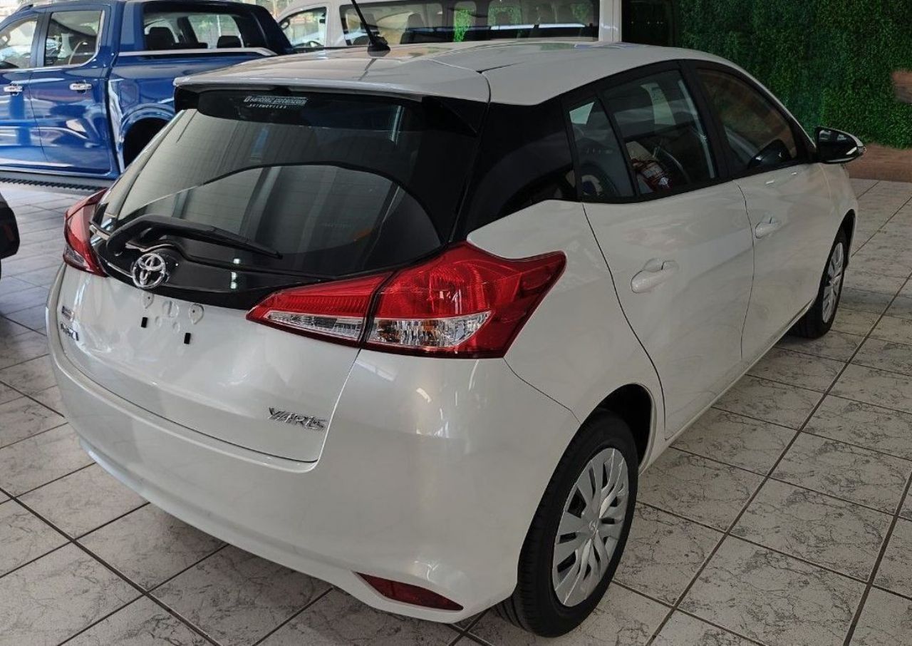 Toyota Yaris Nuevo en Mendoza, deRuedas