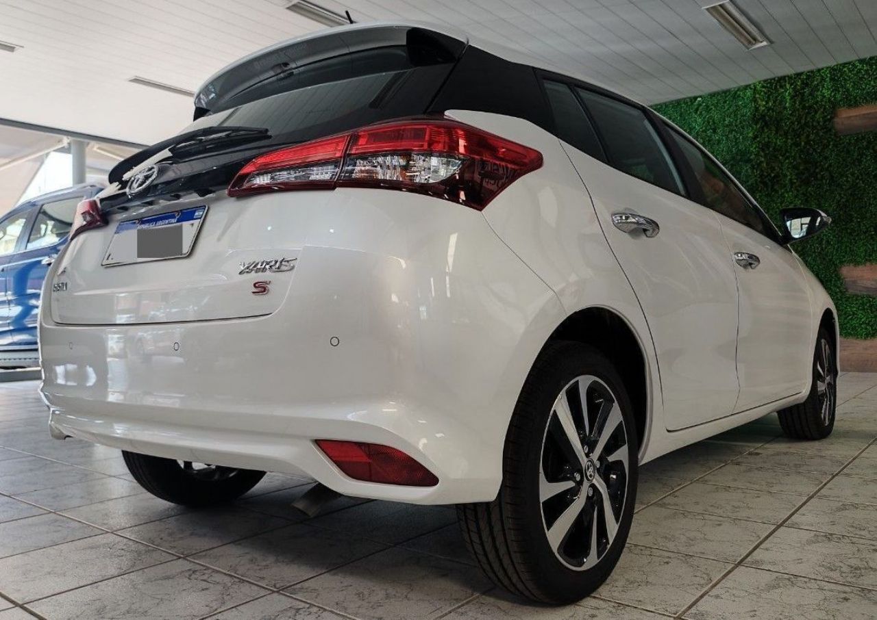 Toyota Yaris Nuevo en Mendoza, deRuedas