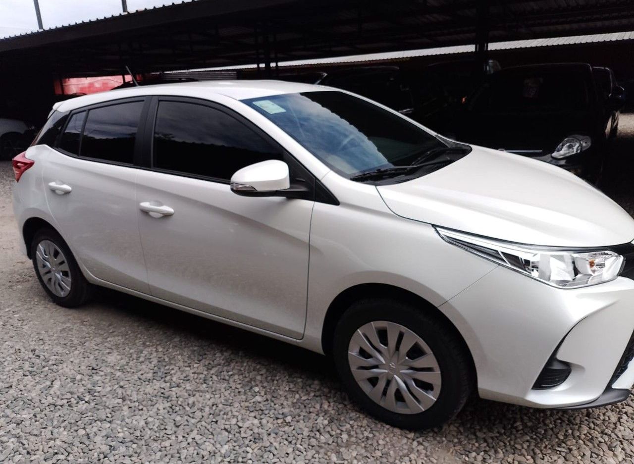 Toyota Yaris Nuevo en Córdoba, deRuedas