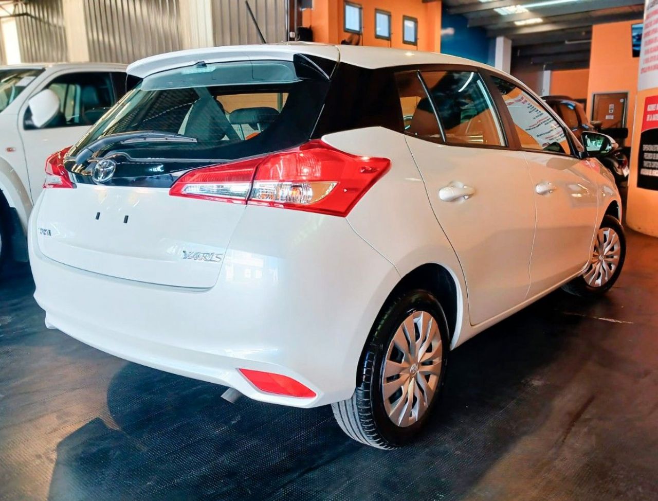 Toyota Yaris Nuevo en Mendoza, deRuedas