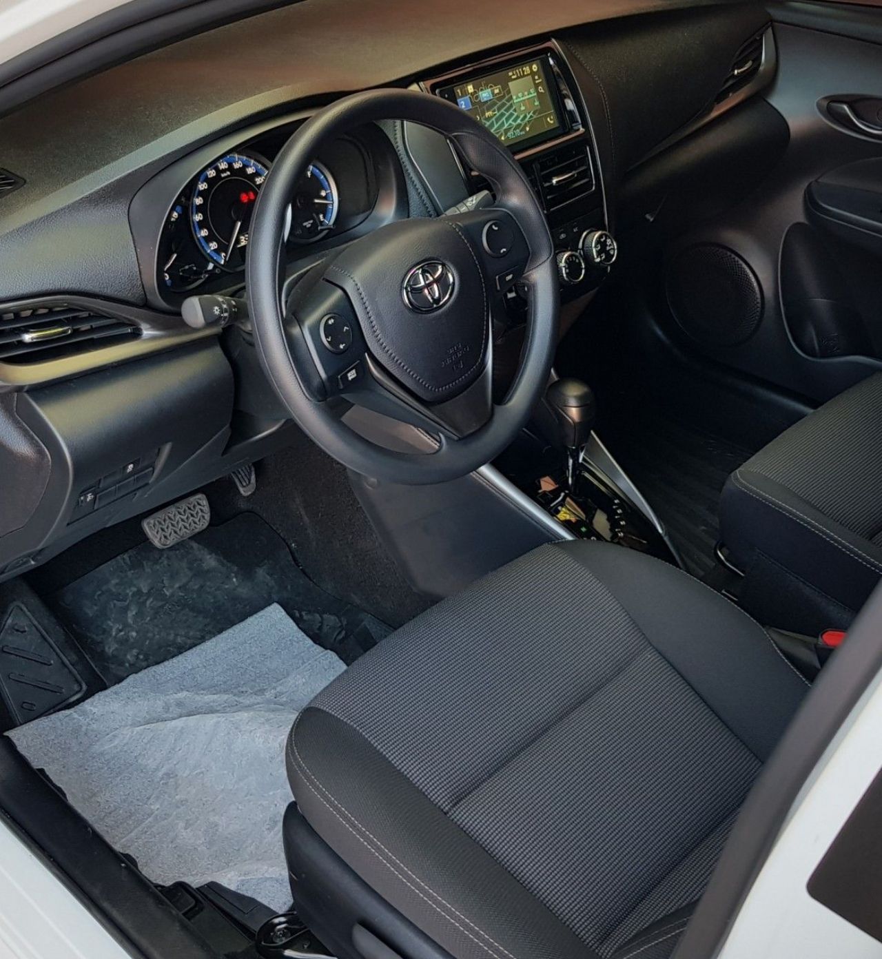 Toyota Yaris Nuevo en Mendoza, deRuedas