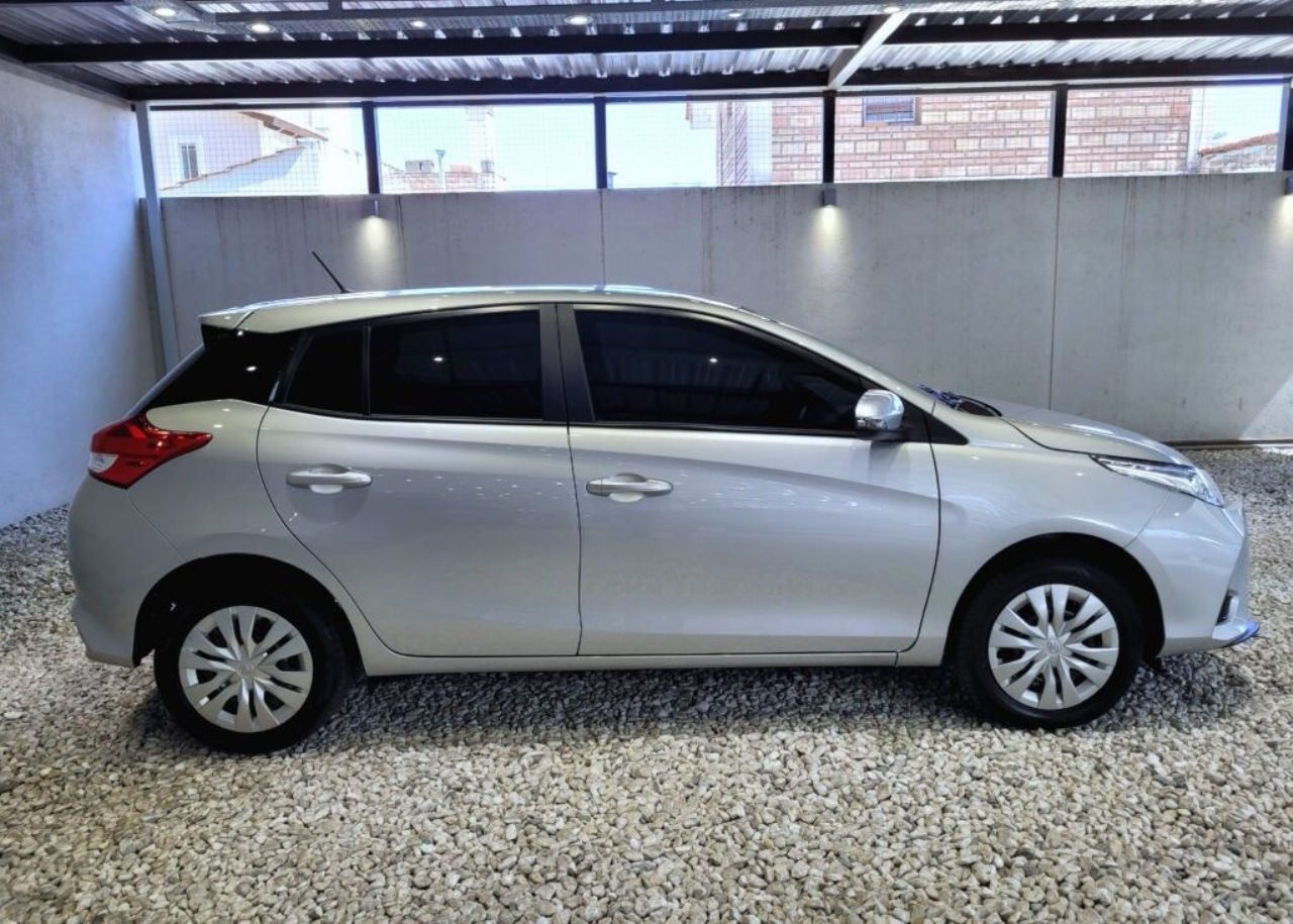 Toyota Yaris Nuevo en Córdoba, deRuedas