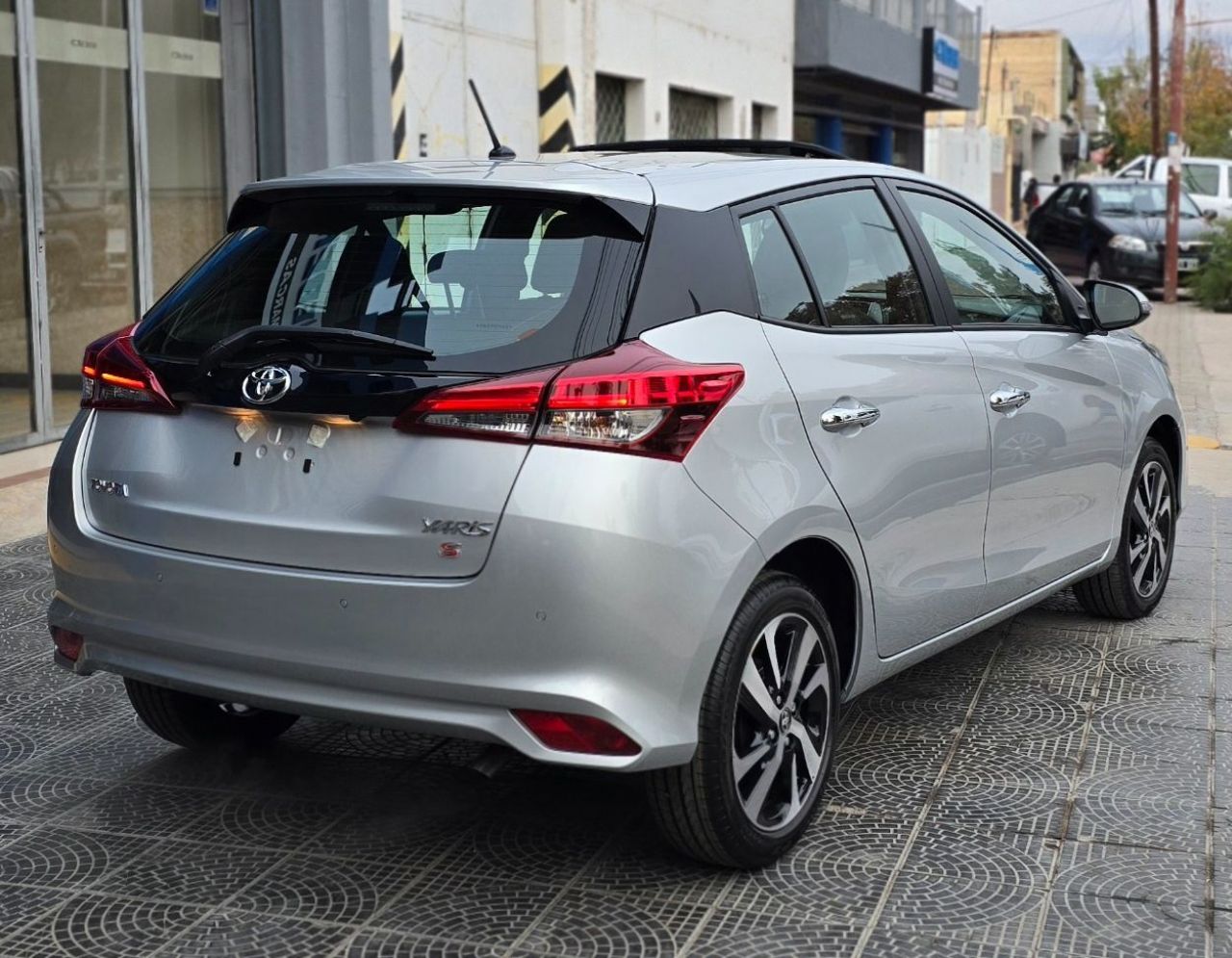 Toyota Yaris Nuevo en Mendoza, deRuedas