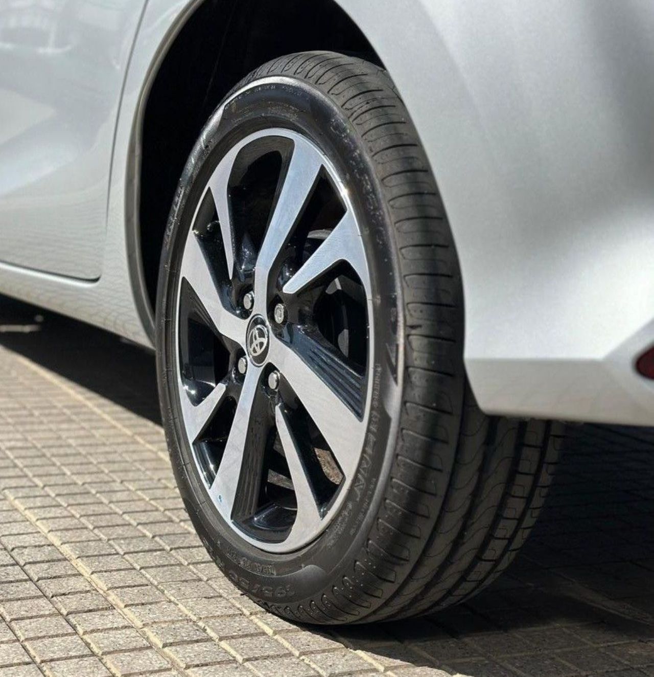 Toyota Yaris Nuevo en Mendoza, deRuedas
