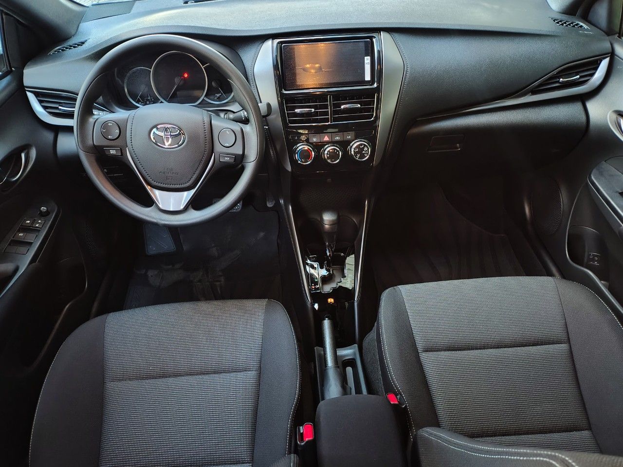 Toyota Yaris Nuevo en Mendoza, deRuedas