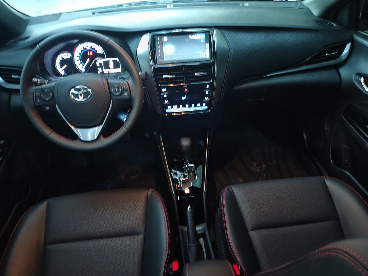 Toyota Yaris Nuevo en Mendoza, deRuedas