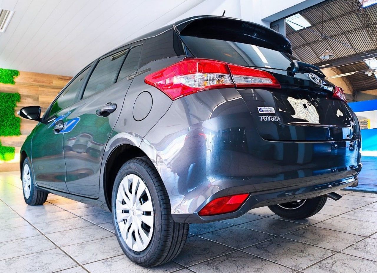 Toyota Yaris Nuevo en Mendoza, deRuedas