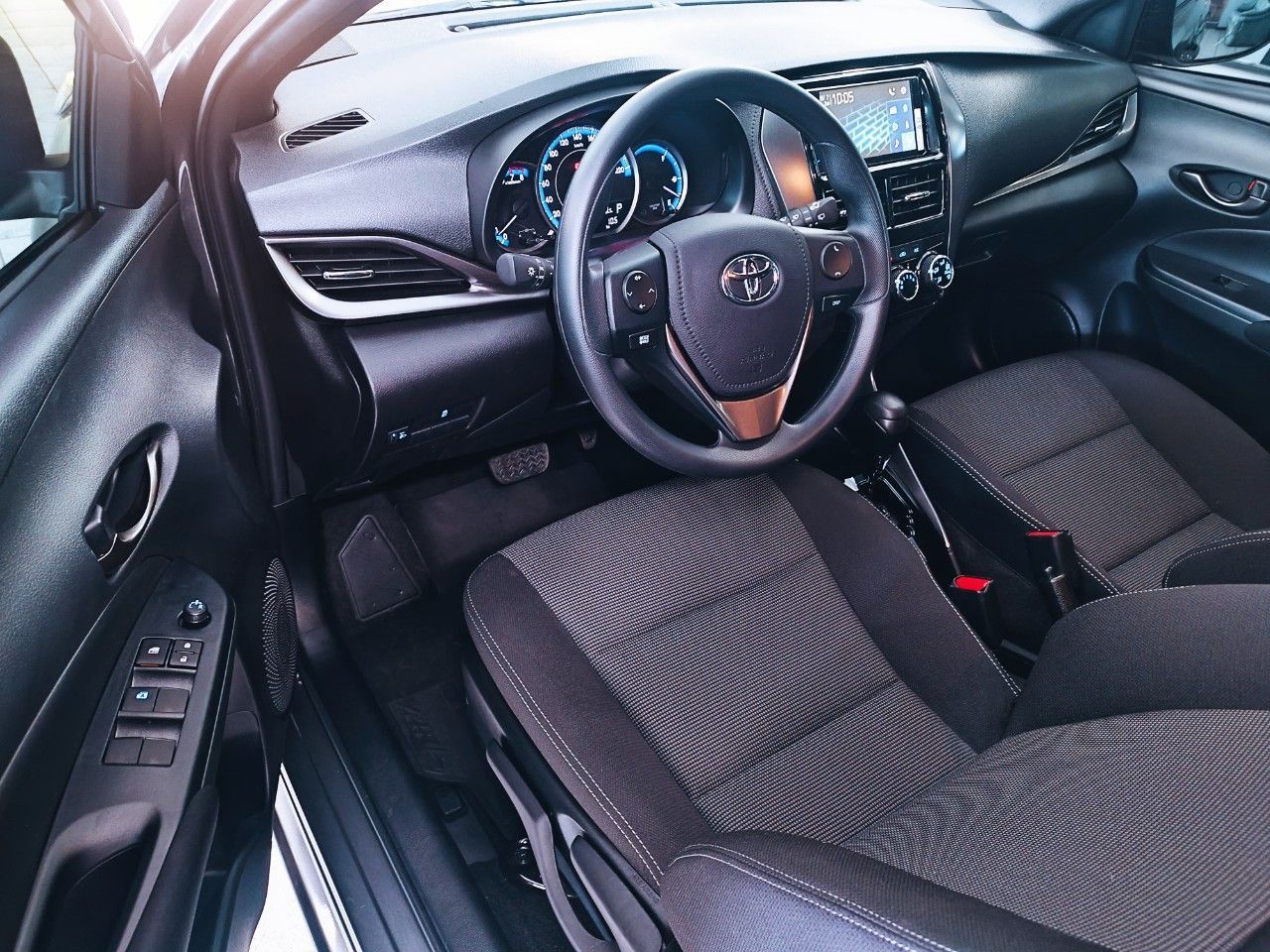 Toyota Yaris Nuevo en Mendoza, deRuedas