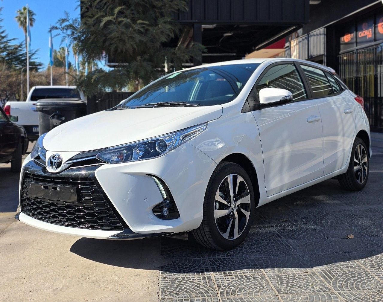 Toyota Yaris Nuevo en Mendoza, deRuedas
