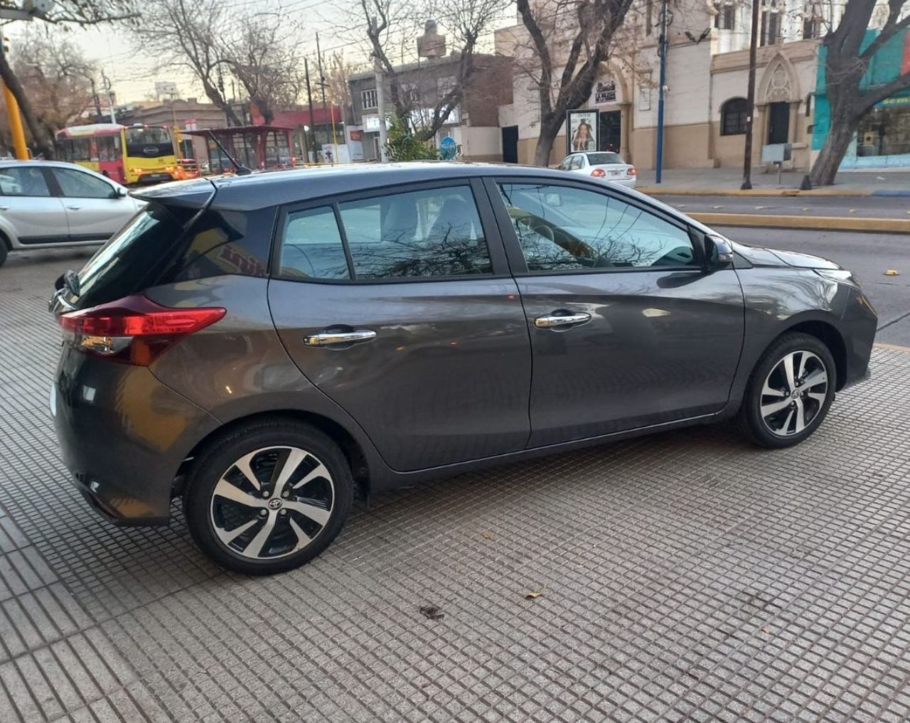 Toyota Yaris Nuevo Financiado en Mendoza, deRuedas