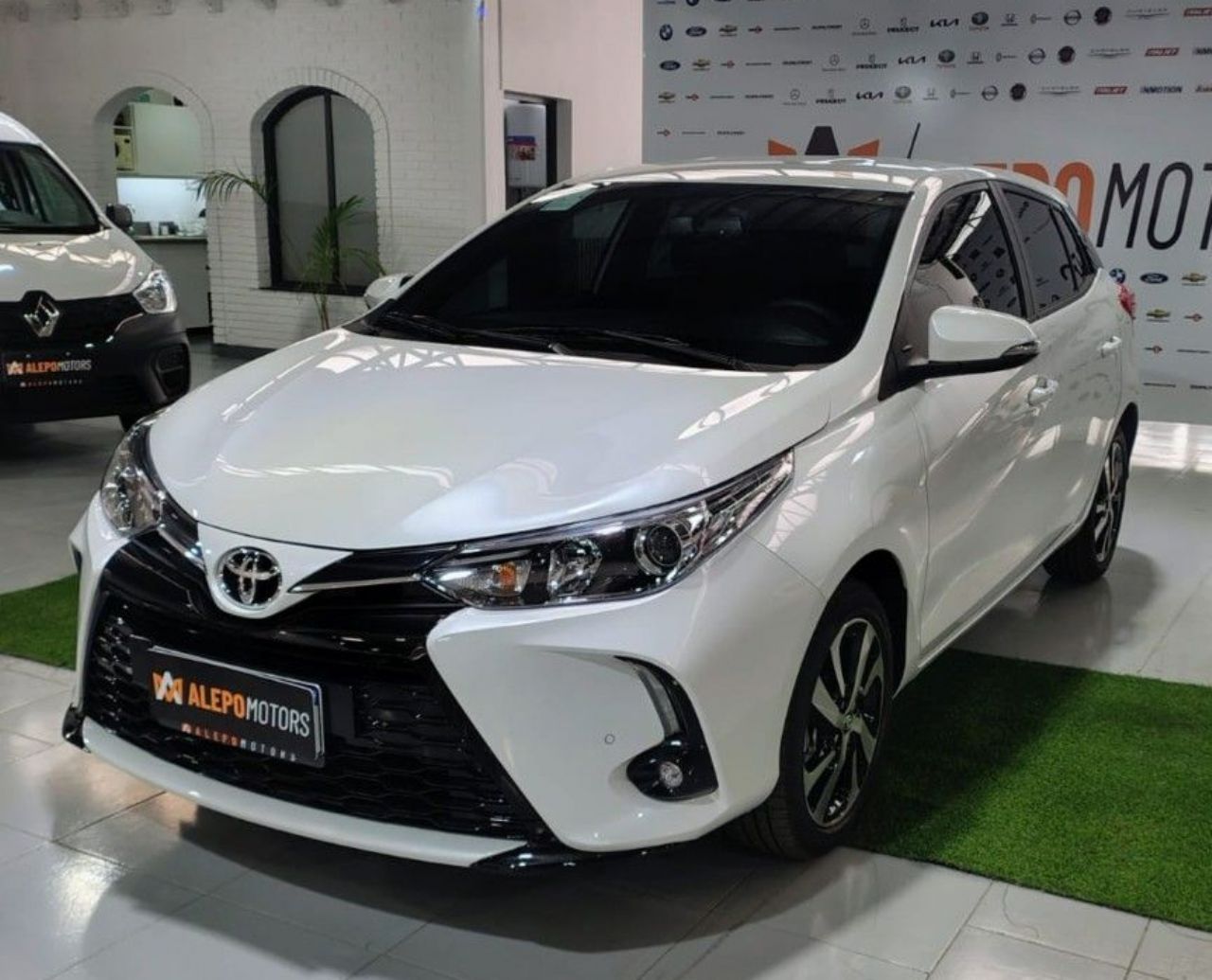 Toyota Yaris Nuevo en Mendoza, deRuedas