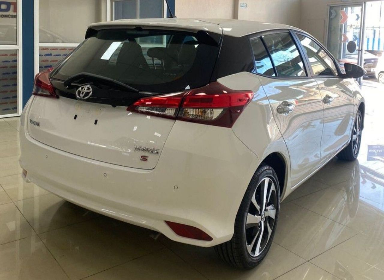 Toyota Yaris Nuevo Financiado en Córdoba, deRuedas