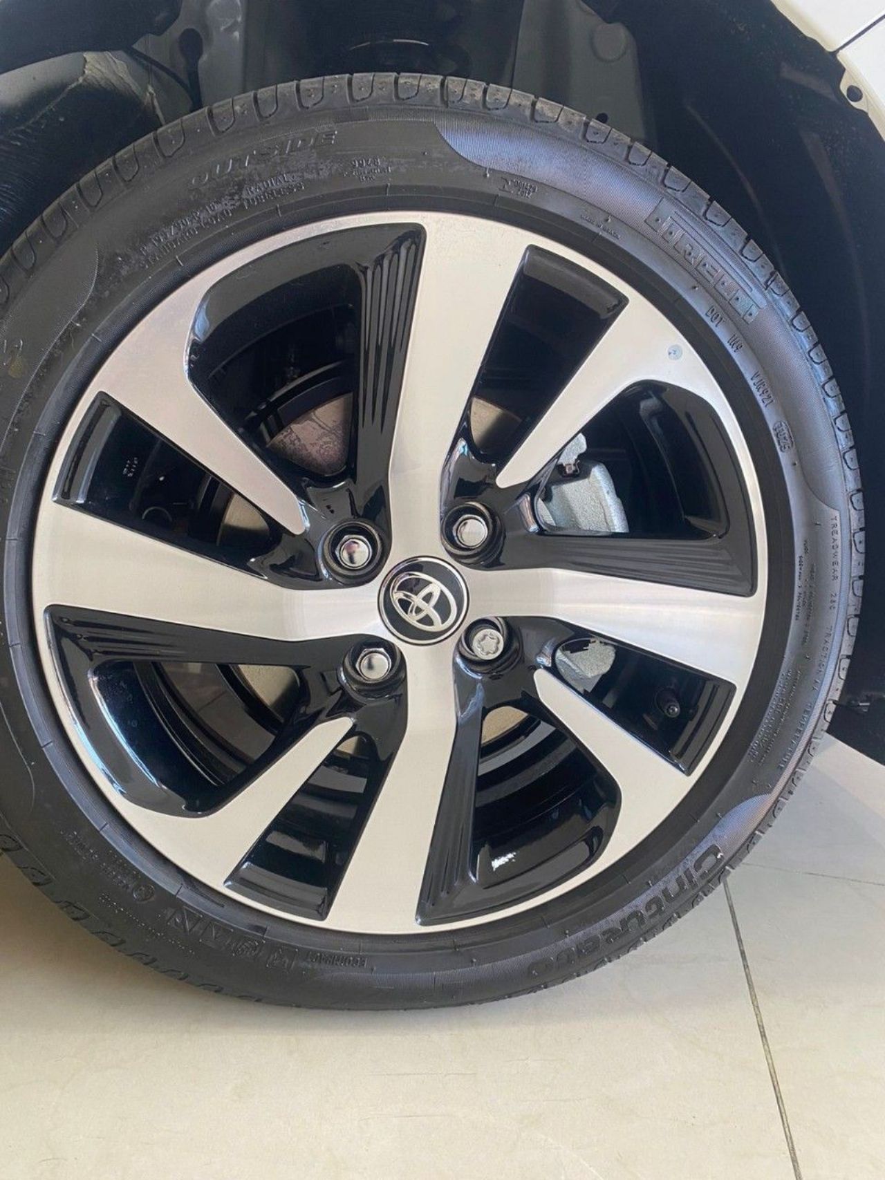 Toyota Yaris Nuevo Financiado en Córdoba, deRuedas