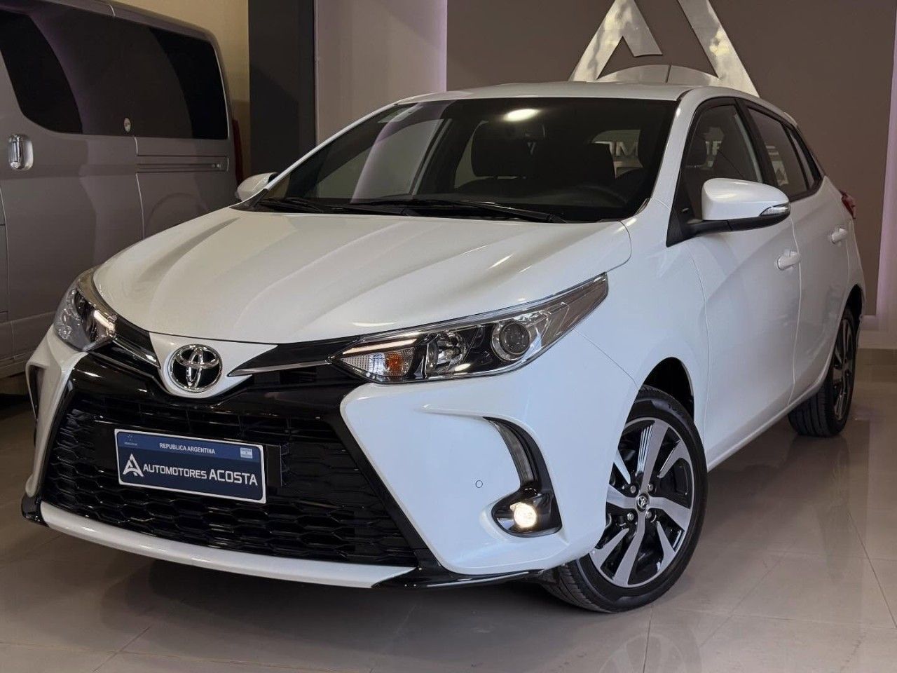 Toyota Yaris Usado Financiado en San Juan, deRuedas