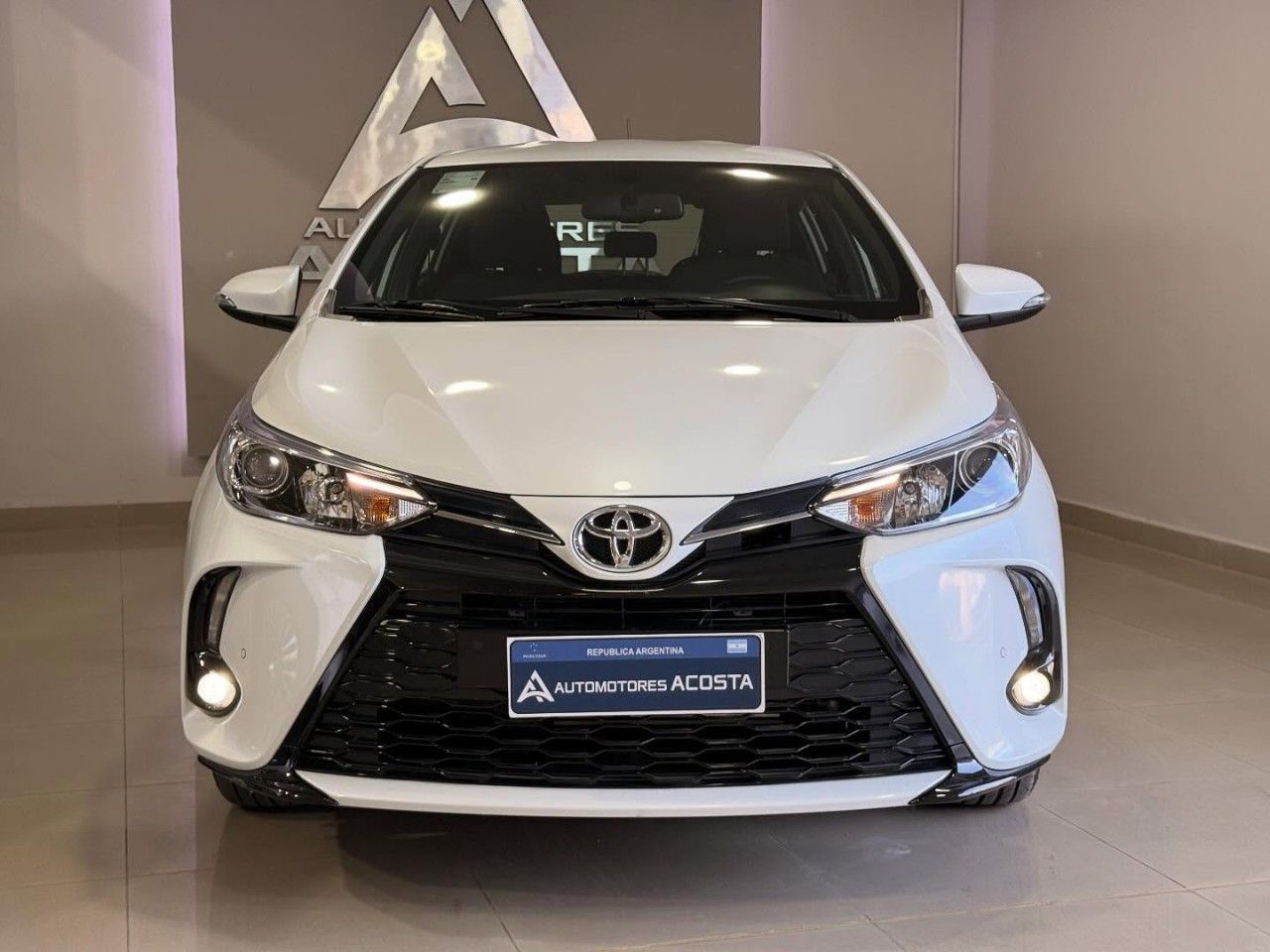 Toyota Yaris Usado Financiado en San Juan, deRuedas