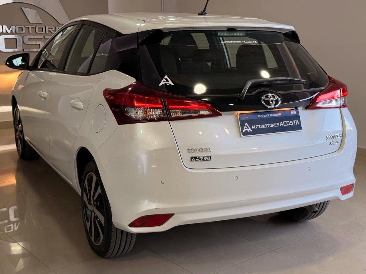 Toyota Yaris Usado Financiado en San Juan, deRuedas