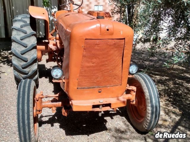 Tractor Fiat Usado en Mendoza, deRuedas