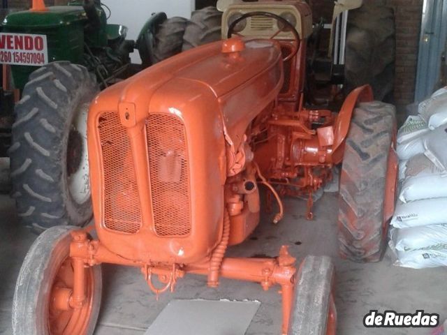 Tractor Fiat Usado en Mendoza, deRuedas