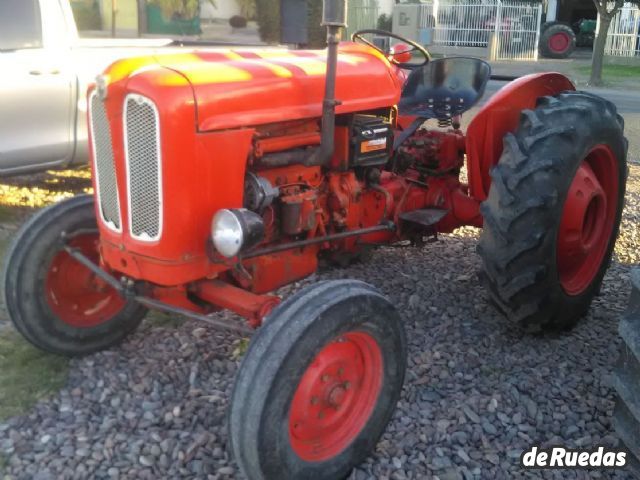 Tractor Fiat Usado en Mendoza, deRuedas