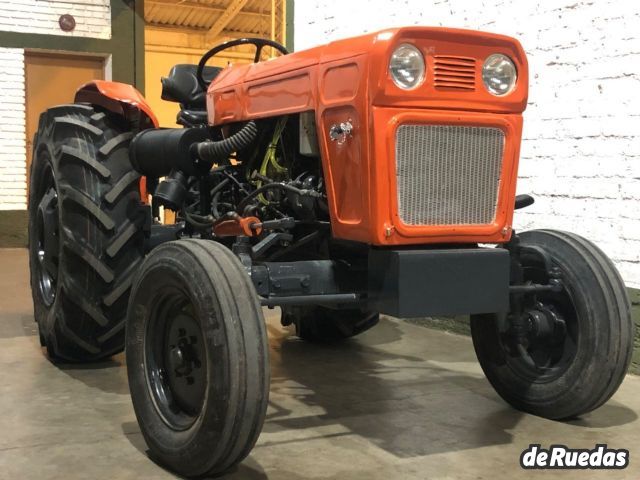 Tractor Fiat Usado en Mendoza, deRuedas