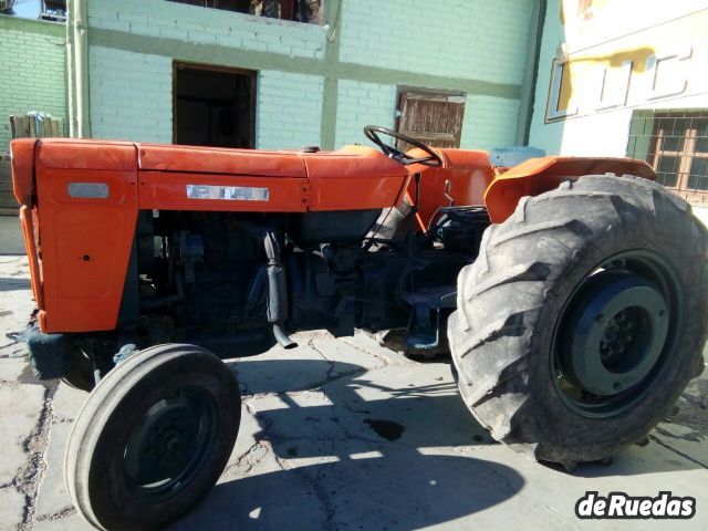 Tractor Fiat Usado en Mendoza, deRuedas