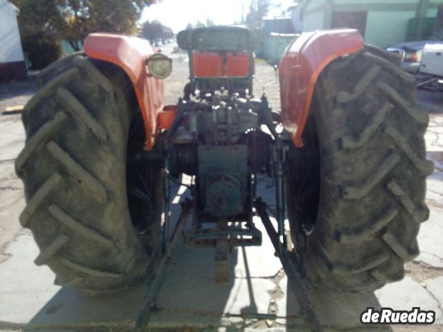 Tractor Fiat Usado en Mendoza, deRuedas