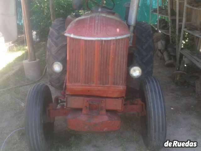 Tractor Hanomag Usado en Mendoza, deRuedas