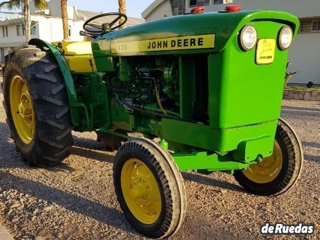 Tractor John Deere Usado en Mendoza, deRuedas