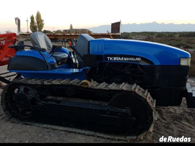 Tractor New Holland Usado en Mendoza, deRuedas