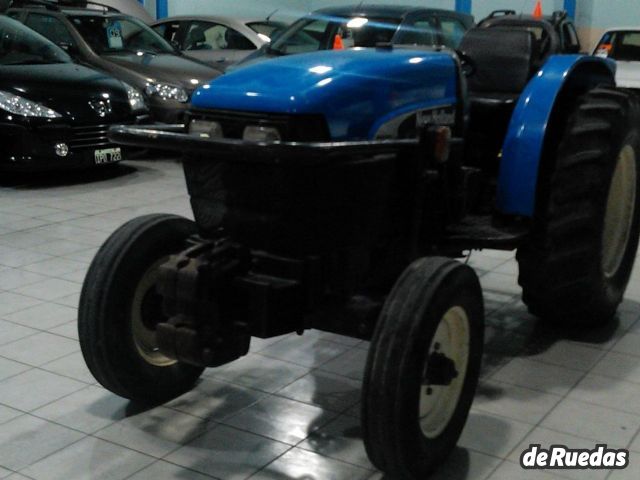 Tractor New Holland Usado en Mendoza, deRuedas