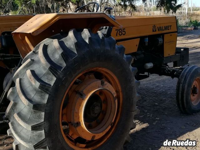 Tractor Valtra Usado en Mendoza, deRuedas