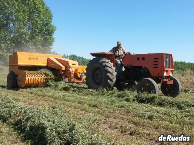 Tractor Zanello Usado en Mendoza, deRuedas