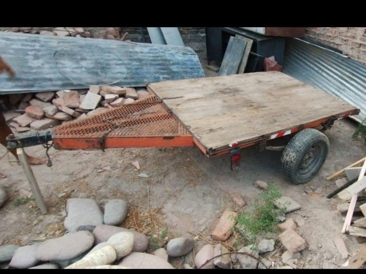 Trailer 1 eje Usado en Mendoza, deRuedas