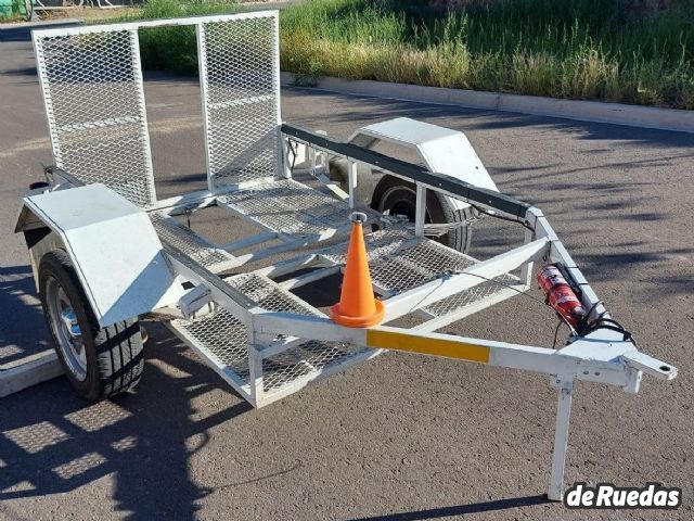 Trailer 1 eje Usado en Mendoza, deRuedas