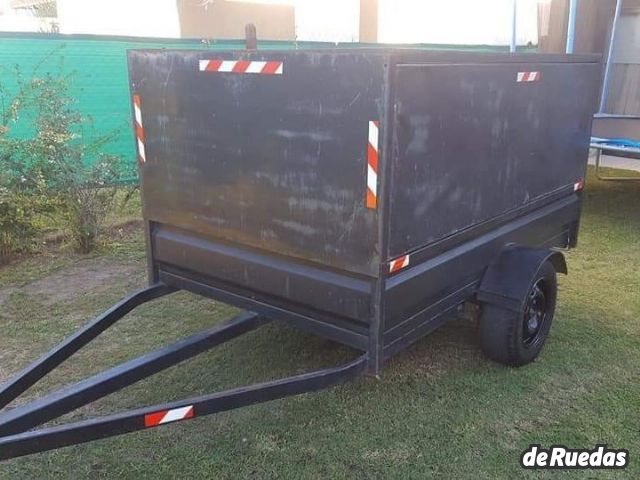 Trailer 1 eje Usado en Córdoba, deRuedas